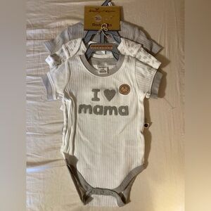NWT! Organic Cotton Baby Bodysuit pack of three